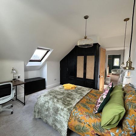 Seaside Rentals Bournemouth - 2Br, Upto 6Ppl, Beach 3 Min Walk, Dogs Ok, Wifi, Park 2 Cars Dış mekan fotoğraf