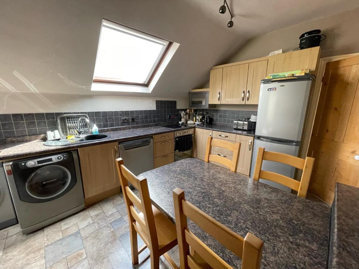 Seaside Rentals Bournemouth - 2Br, Upto 6Ppl, Beach 3 Min Walk, Dogs Ok, Wifi, Park 2 Cars Dış mekan fotoğraf